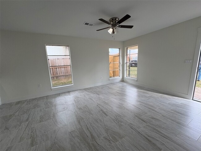 704 S 10th St in Richmond, TX - Building Photo - Building Photo