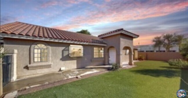 2267 Aurora Ct in El Centro, CA - Building Photo - Building Photo