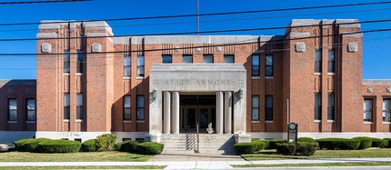 Retro 511 in West Haven, CT - Foto de edificio - Building Photo