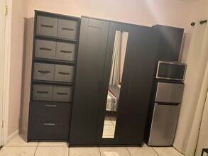 900 NE 85th St in Miami, FL - Building Photo - Building Photo