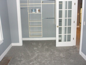525 Clark Dr NW in Comstock Park, MI - Building Photo - Building Photo