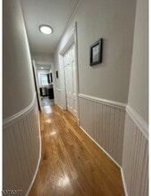 318 Claremont Ave in Montclair, NJ - Foto de edificio - Building Photo