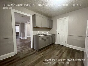 3026 Monroe Ave in Cleveland, OH - Building Photo - Building Photo