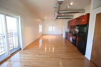 400 Copper Ave NE in Albuquerque, NM - Building Photo - Building Photo