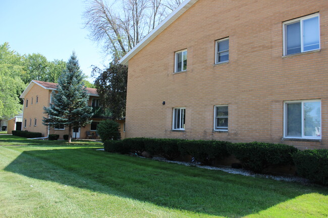 Maple View in Kaukauna, WI - Foto de edificio - Building Photo