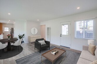 The Leland II in La Jolla, CA - Foto de edificio - Interior Photo