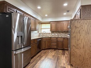 3612 Oakridge Dr in Midland, TX - Foto de edificio - Building Photo