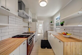 250 Hillcrest Ave in Benicia, CA - Building Photo - Building Photo