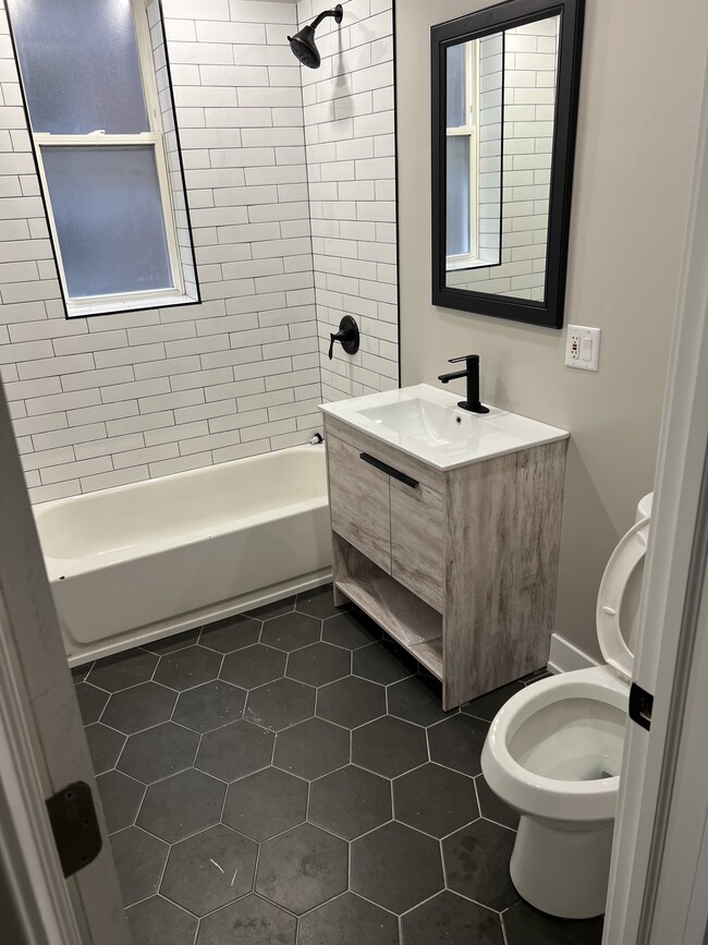 property at 1428 S Central Park Ave