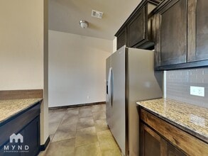 18108 Manera Wy in Edmond, OK - Foto de edificio - Building Photo