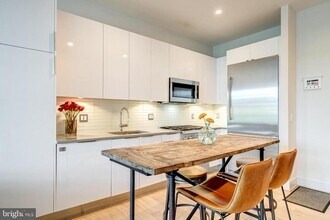 45 Sutton Square SW in Washington, DC - Building Photo - Building Photo