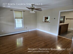 227 N Church St in Woodstock, VA - Building Photo - Building Photo