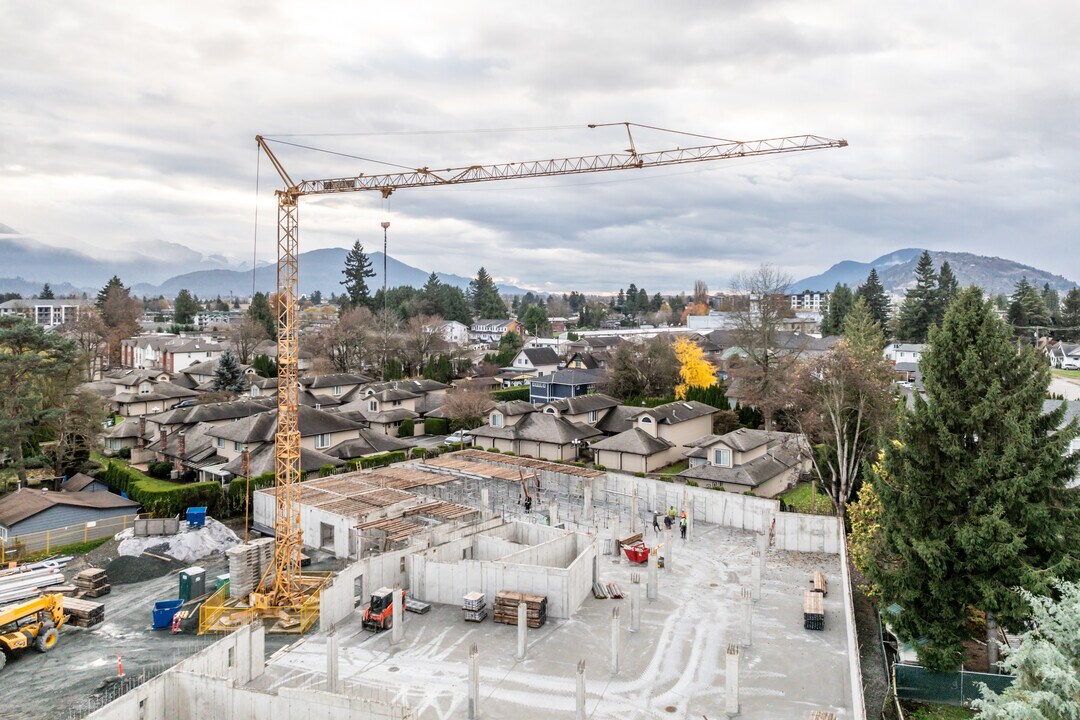 Emrose Living in Chilliwack, BC - Building Photo