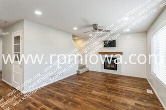 14616 Westbrook Dr in Urbandale, IA - Building Photo - Building Photo