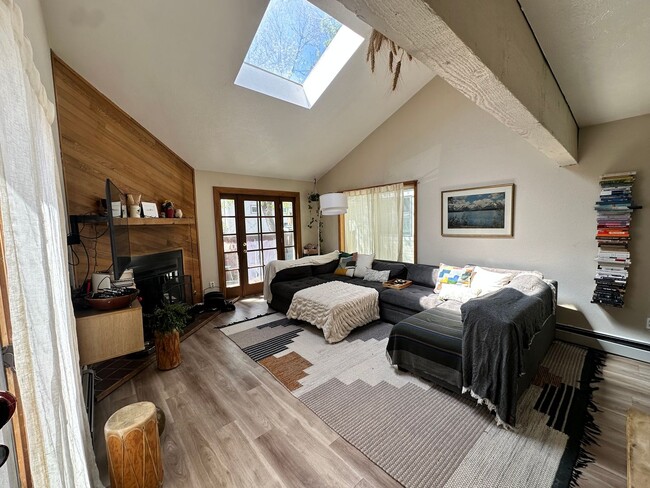 2324 Mapleton Ave in Boulder, CO - Building Photo - Building Photo