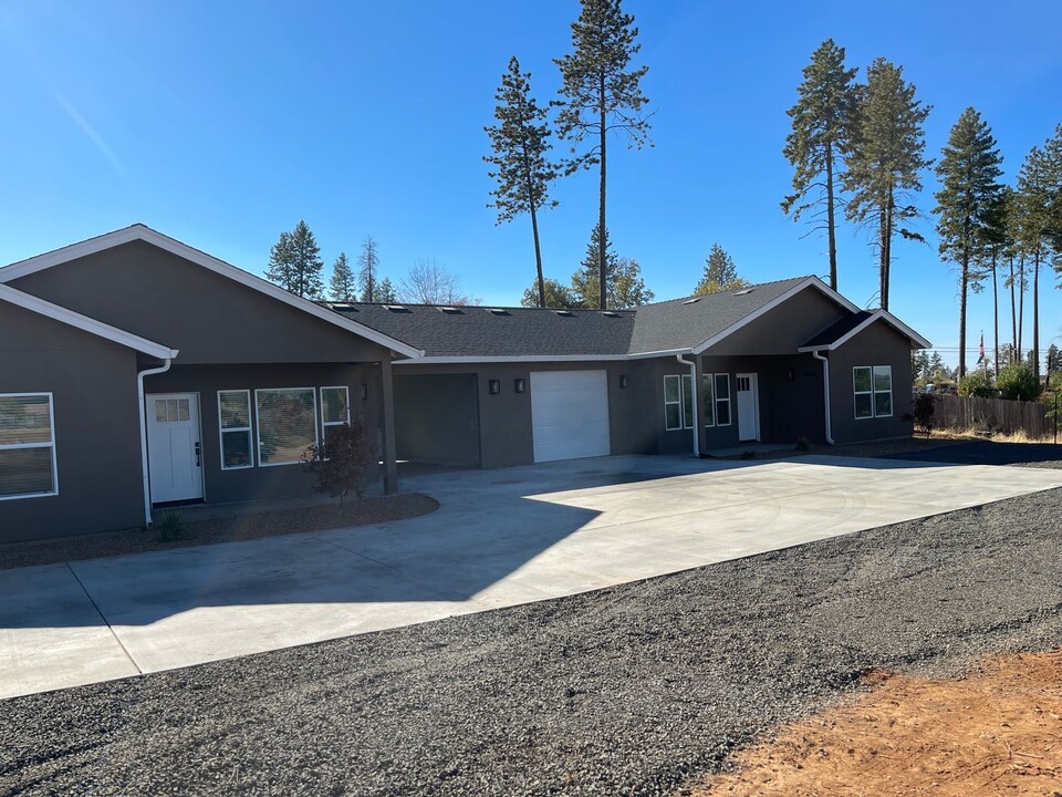 6635 Evergreen Ln-Unit -EV6633-Caldwell, Jessica in Paradise, CA - Building Photo