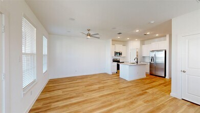 4124 Magna Carta in Grand Prairie, TX - Building Photo - Building Photo