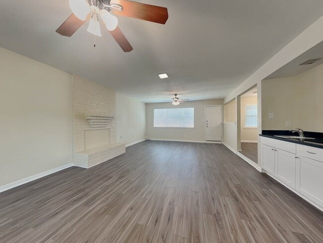 11639 Idlebrook Dr in Houston, TX - Building Photo - Building Photo