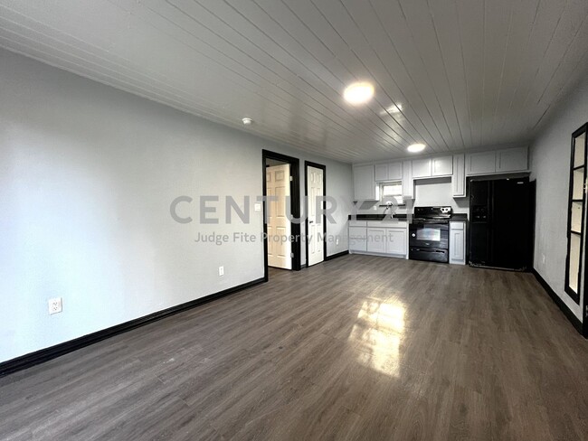 5205 Calloway St in Fort Worth, TX - Building Photo - Building Photo
