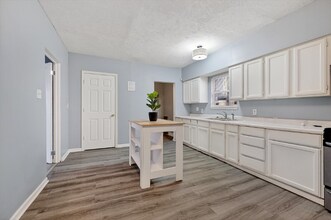 2640 Guilford Ave in Indianapolis, IN - Building Photo - Building Photo