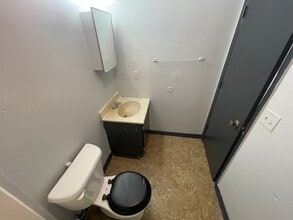 111 Fairweight Ave in Danville, IL - Building Photo - Building Photo