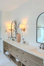 330 Valley Brook Way NE in Atlanta, GA - Building Photo - Building Photo