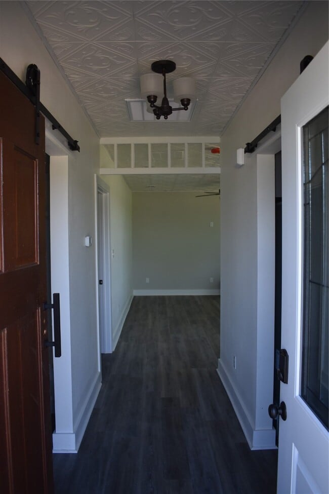 599 Maler Rd in Sealy, TX - Building Photo - Building Photo