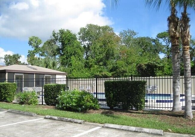 54 FOREST Rd in Flagler Beach, FL - Building Photo - Building Photo