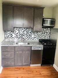 5708 Rockspring Rd photo'