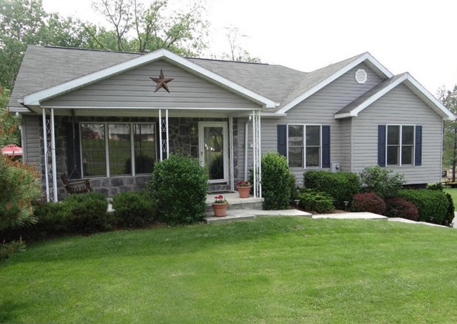 property at 1032 Upland Dr