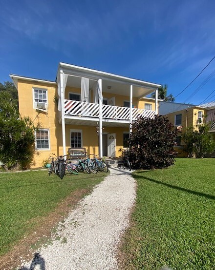 1005 Flagler Ave, Unit 2 in Key West, FL - Foto de edificio