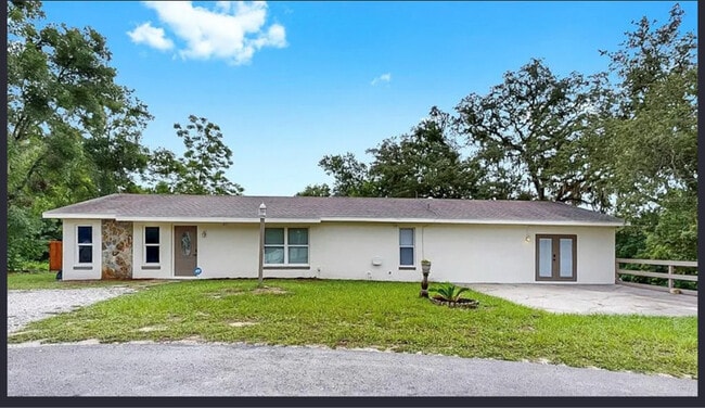 property at 9650 Starline Dr