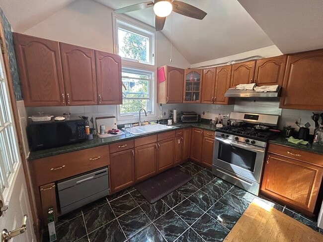 property at 54 S Fairview St