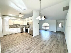 4395 Hansard Ave in North Port, FL - Building Photo - Building Photo