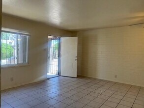 3501 Vail Ave SE-Unit -C in Albuquerque, NM - Building Photo - Building Photo