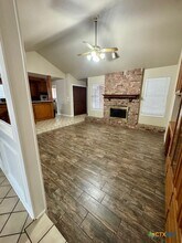1301 Fieldcrest in New Braunfels, TX - Building Photo - Building Photo