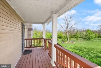 943 Castle Rock Ln in Berryville, VA - Building Photo - Building Photo