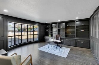 11016 S Jamestown Ave in Tulsa, OK - Building Photo - Building Photo