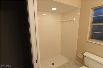 787 98th Ave N in Naples, FL - Building Photo - Building Photo