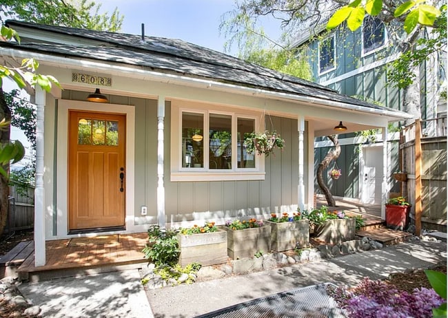 property at 608 Boulevard