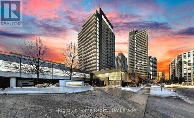 property at 95 Oneida Crescent