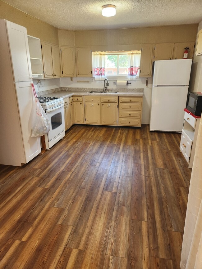 4186 US-26 in Torrington, WY - Building Photo - Building Photo