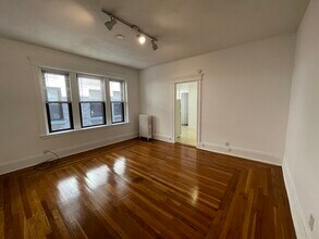 1870 Commonwealth Ave, Unit 7 in Boston, MA - Foto de edificio - Building Photo