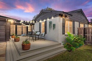 9929 Gooding Dr in Dallas, TX - Building Photo