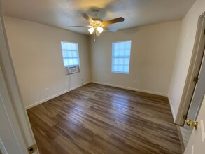 106 E 15th St, Unit A in Big Spring, TX - Building Photo - Building Photo
