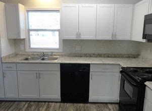 River's Edge in North Charleston, SC - Building Photo - Building Photo