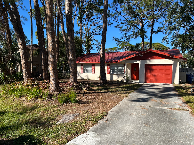 2155 Cordes Way in Osprey, FL - Foto de edificio