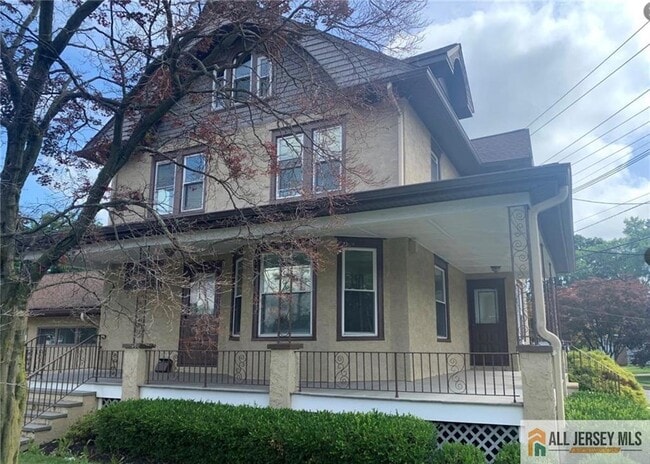 property at 107 Parkway Ave