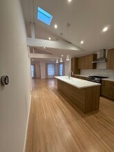 1156 S Highland Ave, Unit 1156 S Highland Ave. in Los Angeles, CA - Building Photo - Building Photo