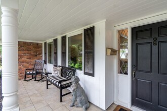 10014 Ella Lee Ln in Houston, TX - Building Photo - Building Photo